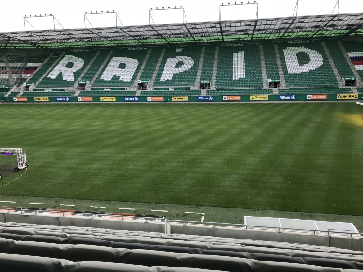 FF Vienna Road Trip –  Rapid Stadium, Dressing Rooms and onto the Pitch!