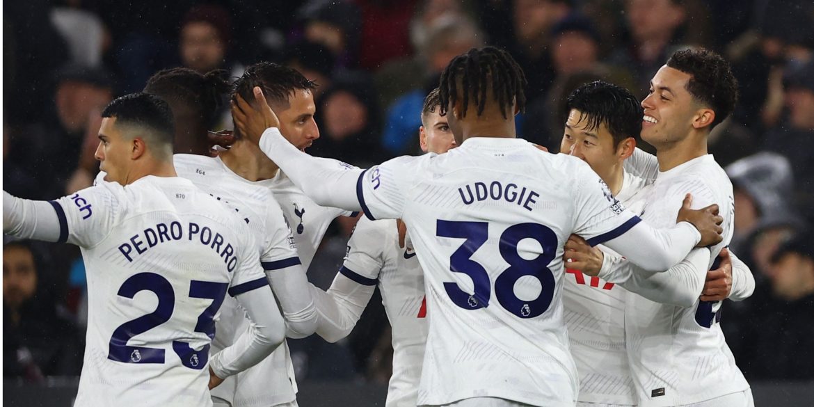Frank must drop Johnson to unleash “incredible” £150k-per-week Spurs star