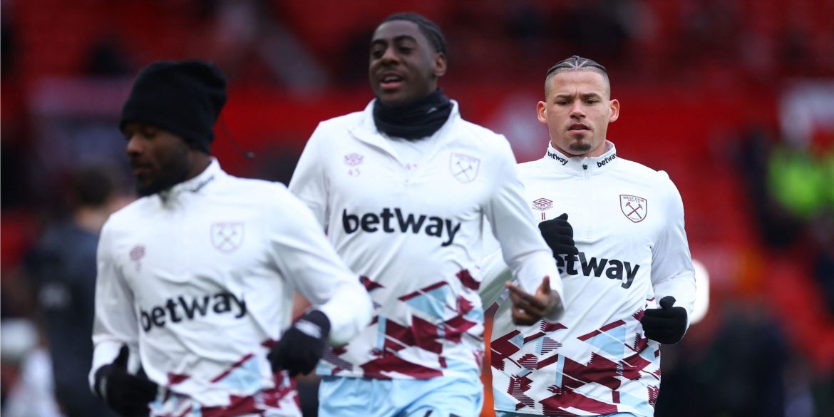 Report shares new transfer update as Leeds plot Kalvin Phillips return