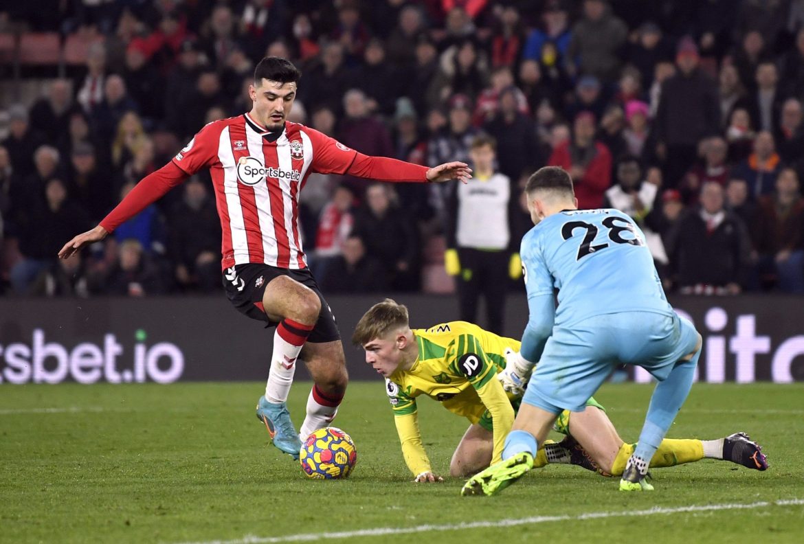 Journo drops Everton transfer update